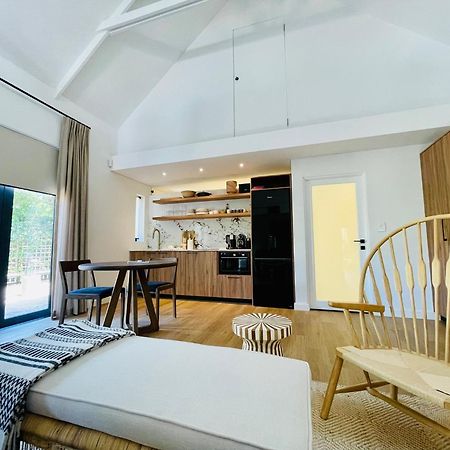Mountain Cottages At Haskell Vineyard ستيلينبوش المظهر الخارجي الصورة